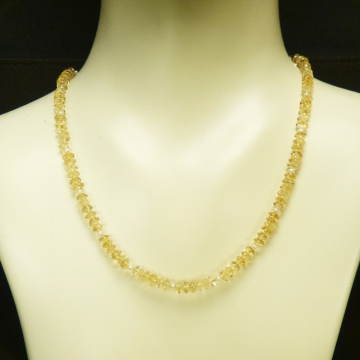 zartes Collier aus gelbem Citrin