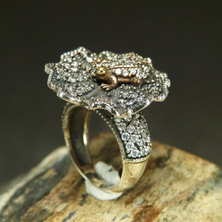 Silberring mit Frosch W17,2