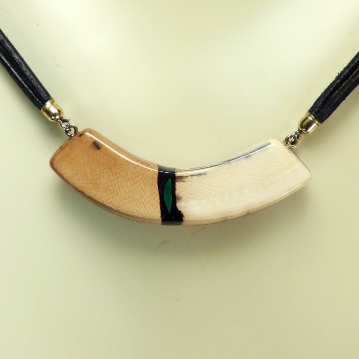 Mammut-Bogencollier mit Malachit