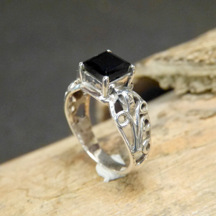 Silberring mit schwarzem Onix Größe 58 (Ø ca. 18,5 mm)