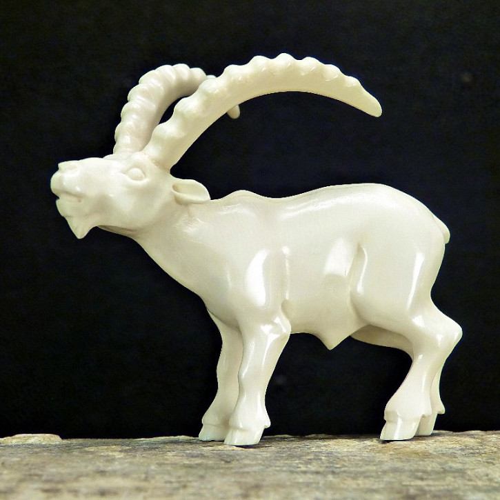 Steinbock groß aus Mammut-Elfenbein