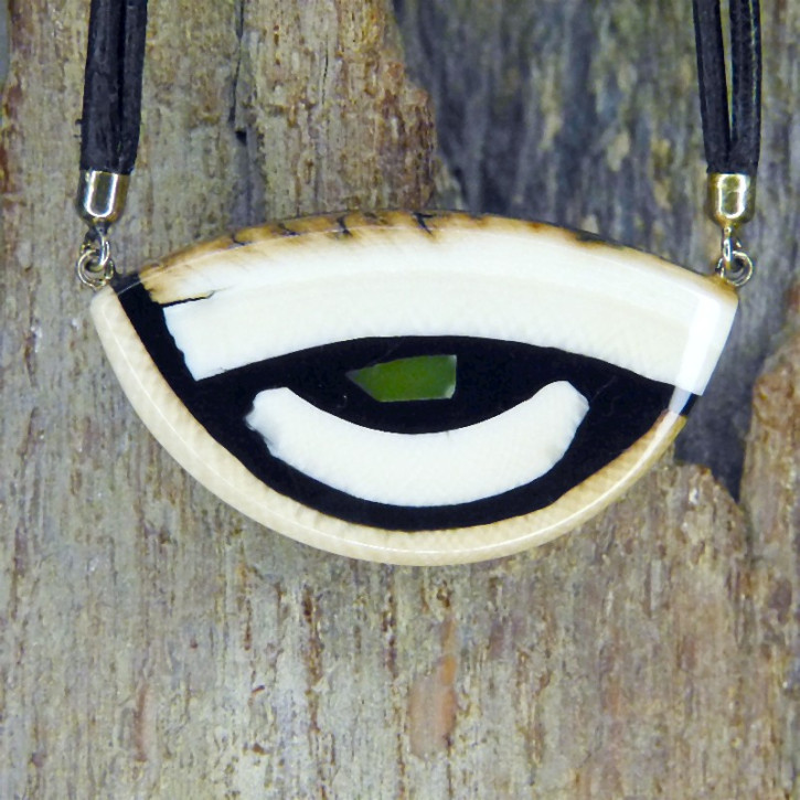 schönes Mammut-Collier mit Jade