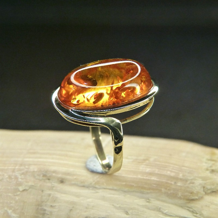 Goldring 333/- mit Bernstein W17,5