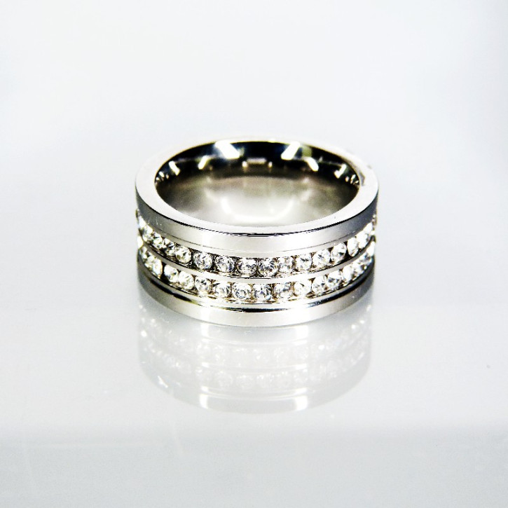 Edelstahlring mit Zirkonia