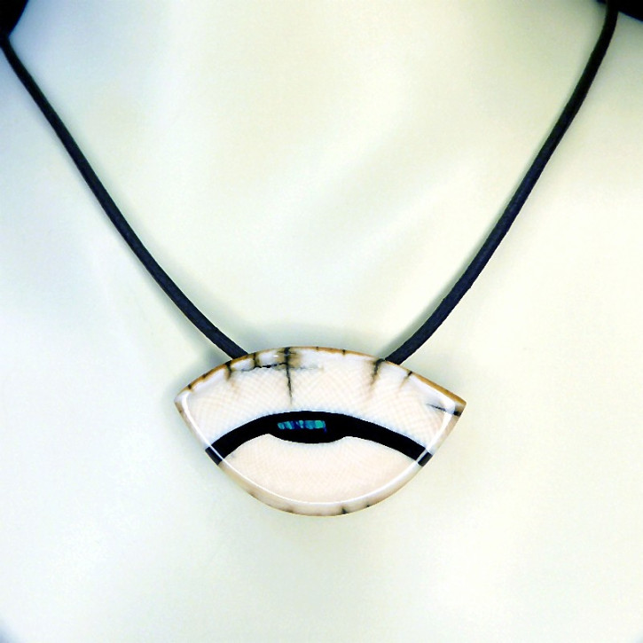 Mammut-Collier stark gemasert mit Azurit
