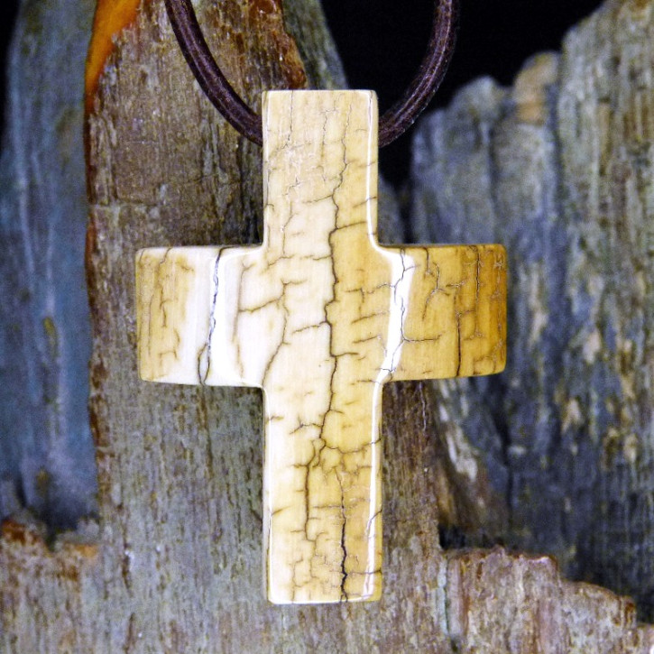 Mammut-Kreuz mit brauner Rinde