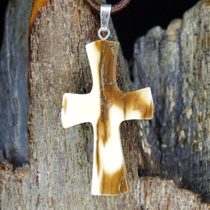 Mammut-Kreuz mit brauner Rinde