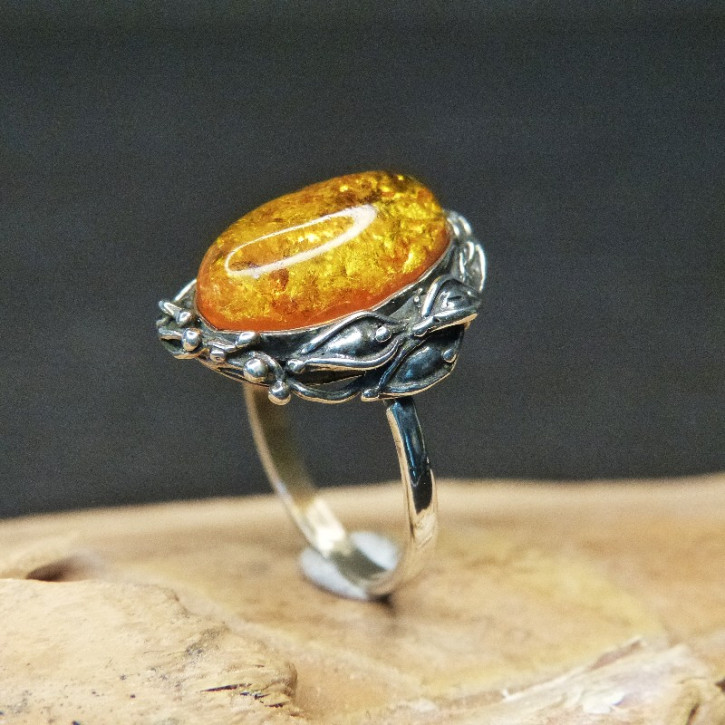 Silberring mit Bernstein W17,8