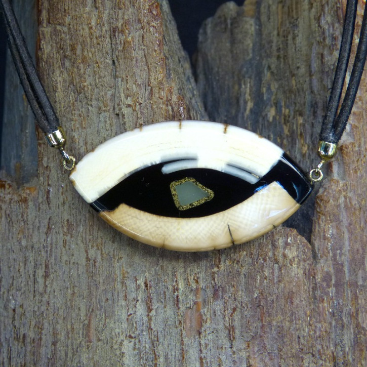 Mammut-Collier mit Jade