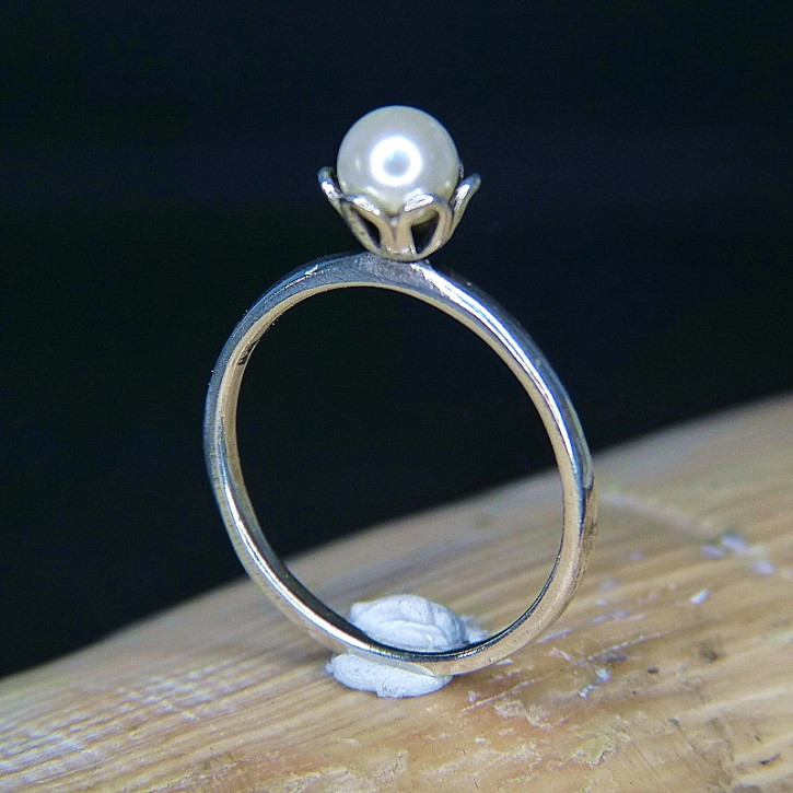 zarter Silberring mit Perle W18,8
