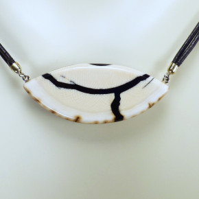 Mammut-Collier mit schöner Außenrinde