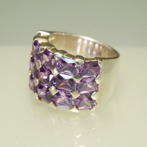 Silberring mit Zirkonia amethystfarben W18