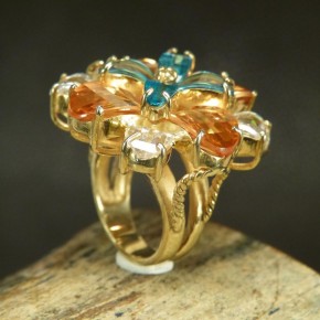 auffälliger Ring mit Zirkonia W17,8