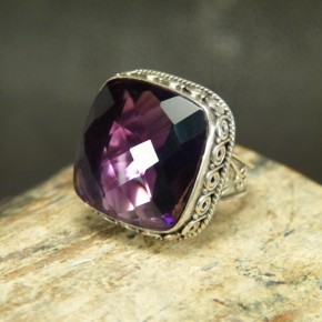 Silberring mit facettiertem Amethyt W 18,8
