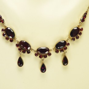 Collier mit Granat Silber vergoldet