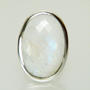 Silberring mit facettiertem Mondstein W 17,5