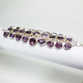 breites Silberarmband mit Amethyst