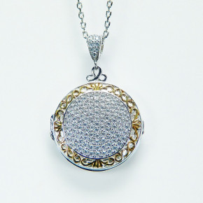 edles Medaillon mit Zirkonia