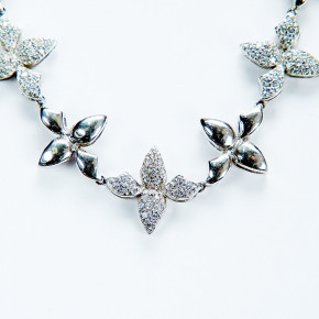 Silber-Collier mit Zirkonia