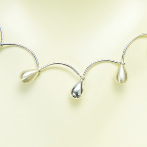 Silber-Collier mit Teilmattierung