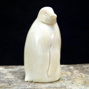 Pinguin aus Mammut-Elfenbein