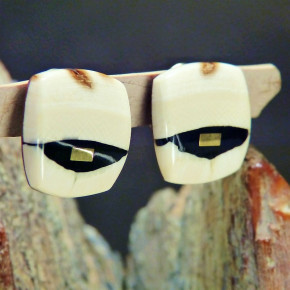 Mammut-Ohrclipse mit Messing-Intarsie