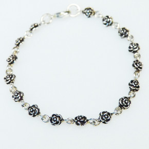schmales Silberarmband mit Rosenmotiv