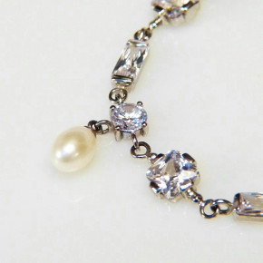 Bettelarmband aus Silber 925/- mit Zirkonia und Perlen
