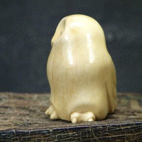 kleine Eule aus bräunlichem Mammut