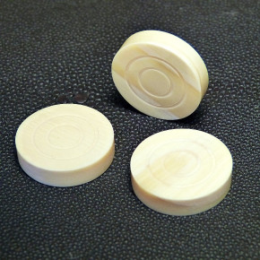 Dame-/Mühle/- Backgammon Spielstein aus Mammut
