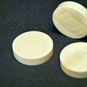 Dame-/Mühle/- Backgammon Spielstein aus Mammut