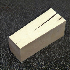 Mammut-Zuschnitt mit Rissen ca. 53x22,5x22,5mm
