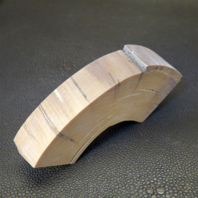 Mammut-Abschnitt braun ca. 89x31x17mm