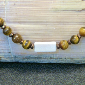 Kette aus Tigerauge und Mammut