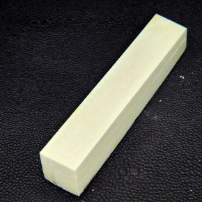 Mammut-Zuschnitt ca. 92x16,5x14-19mm