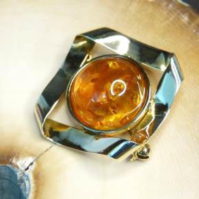 Goldbrosche 333/- mit Bernstein