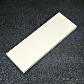 Kasein-Zuschnitt ca. 105 x 36 x 6mm