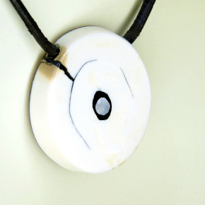 Mammut-Collier mit Perlmutt