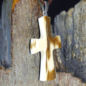Mammut-Kreuz mit brauner Rinde