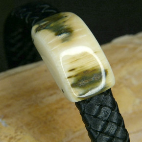 Flechtleder-Armband mit toller Mammutrinde