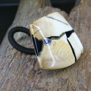 Mammut-Haarschmuck mit Gummi