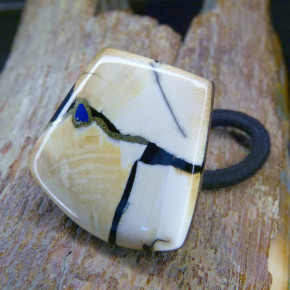Mammut-Haarschmuck mit Gummi