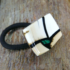 Mammut-Haarschmuck mit Gummi