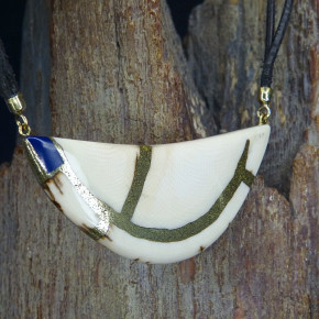 Mammut-Collier mit Lapislazuli