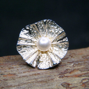 Silberring "Blüte" mit Perle W58