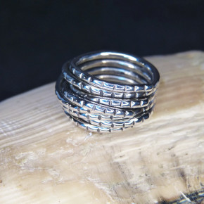 Silberring "gewickelt" W18,8
