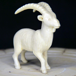 Steinbock aus Mammut